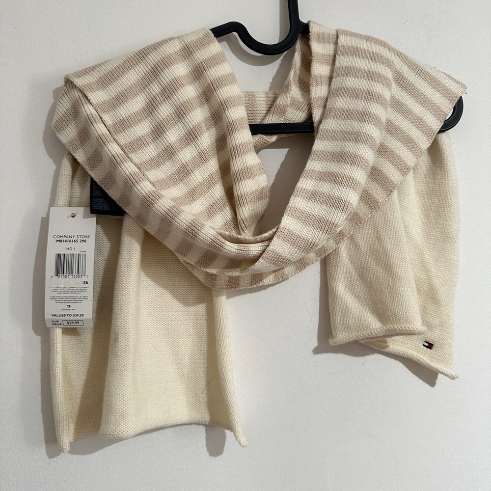 New Tommy Hilfiger Knit Scarf White Beige Stripe 5*80 inches